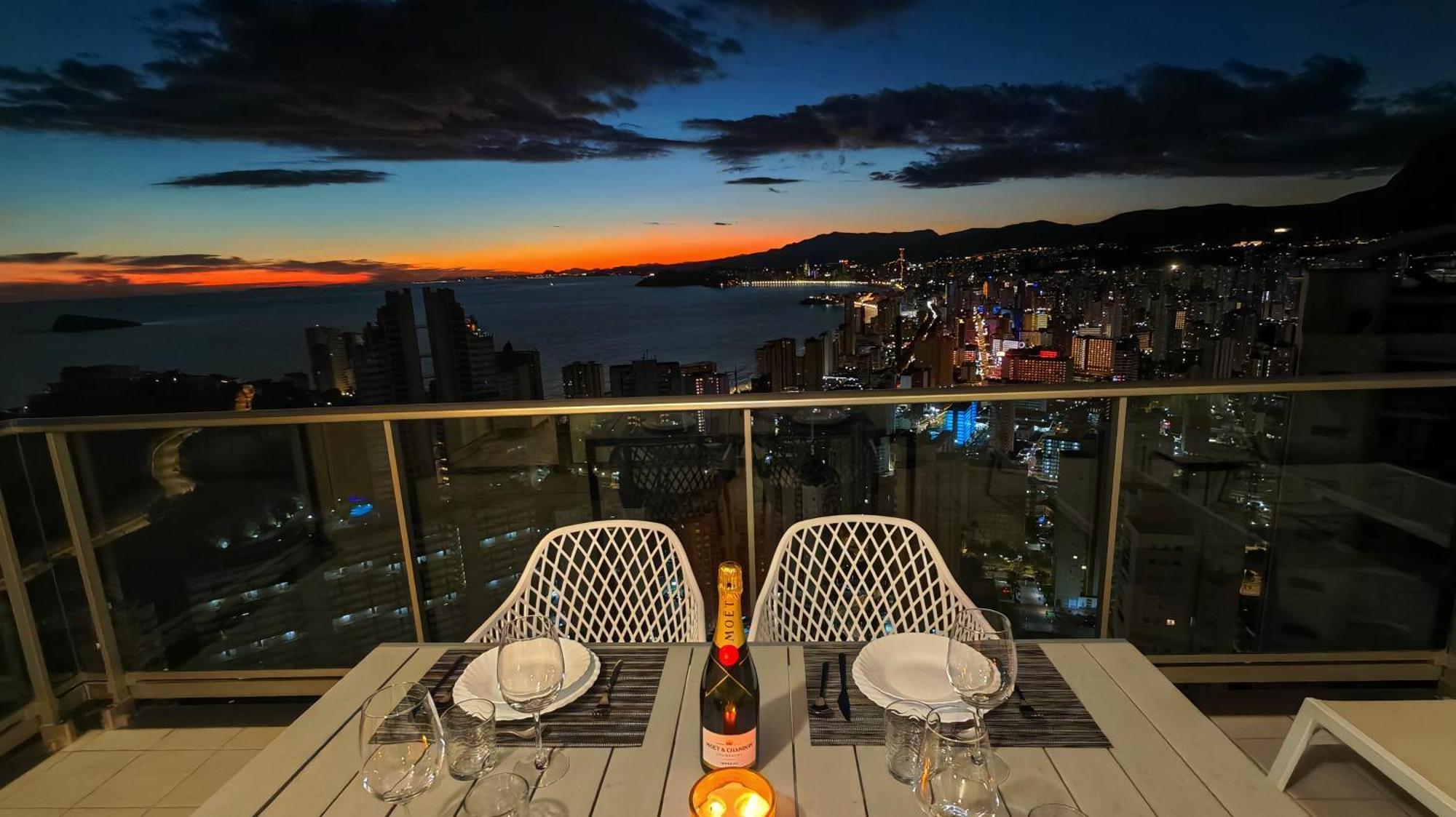 Skyline Floor 28 Sea Views Leilighet Benidorm Eksteriør bilde